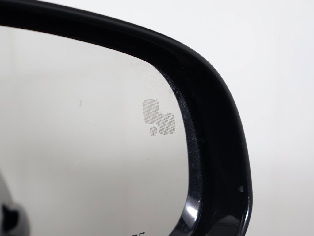 Used 2024 Jaguar XF R-Dynamic SE image 43