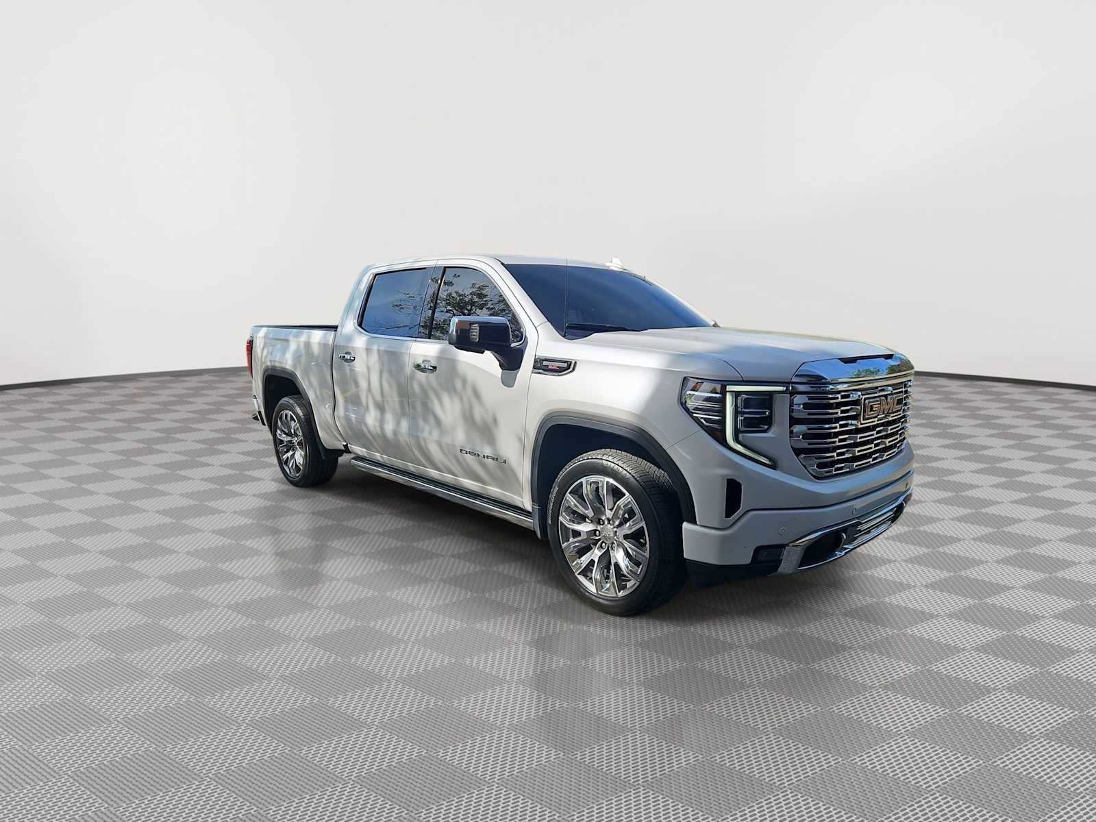 Certified 2023 GMC Sierra 1500 Denali w/ Denali Reserve Package image 4