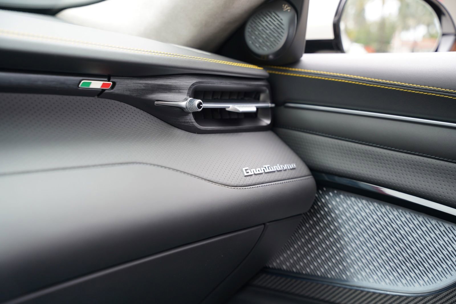 Used 2024 Maserati GranTurismo Trofeo AWD/4WD image 19