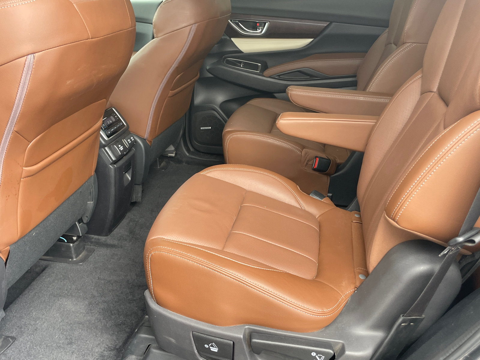 Used 2022 Subaru Ascent Touring AWD/4WD image 23