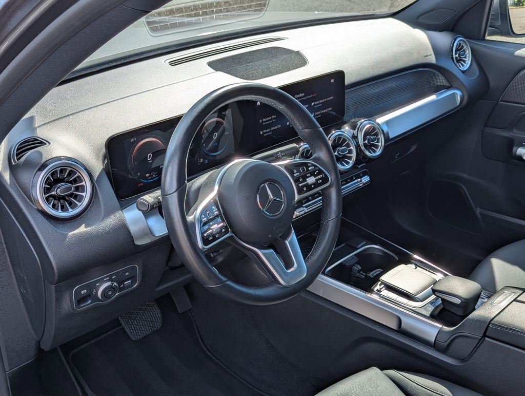 Used 2022 Mercedes-Benz EQB 350 4MATIC image 12