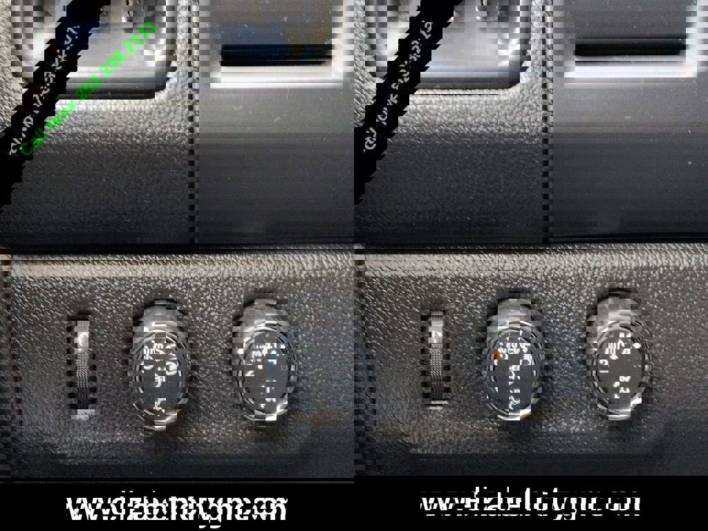 Used 2020 Chevrolet Colorado LT w/ Colorado RST Special Edition image 23