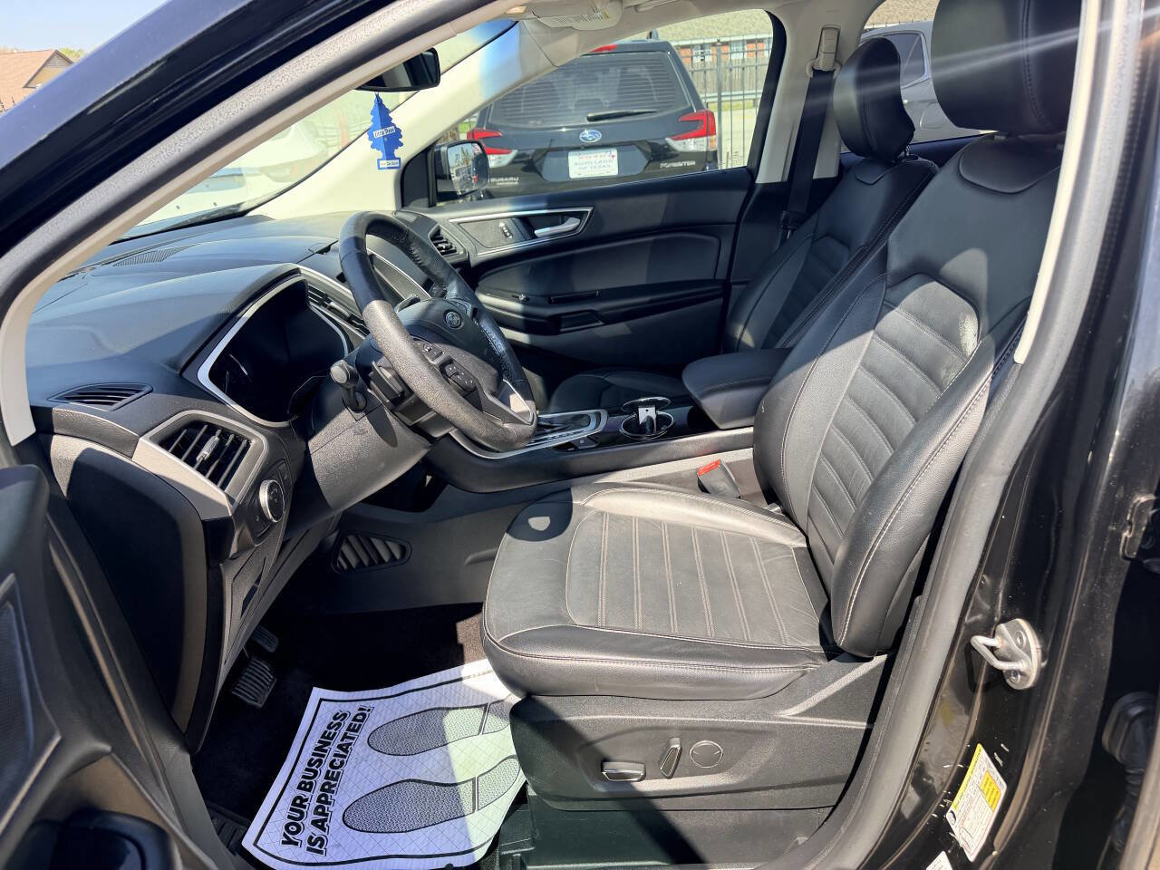 Used 2017 Ford Edge SEL w/ Equipment Group 201A FWD image 10