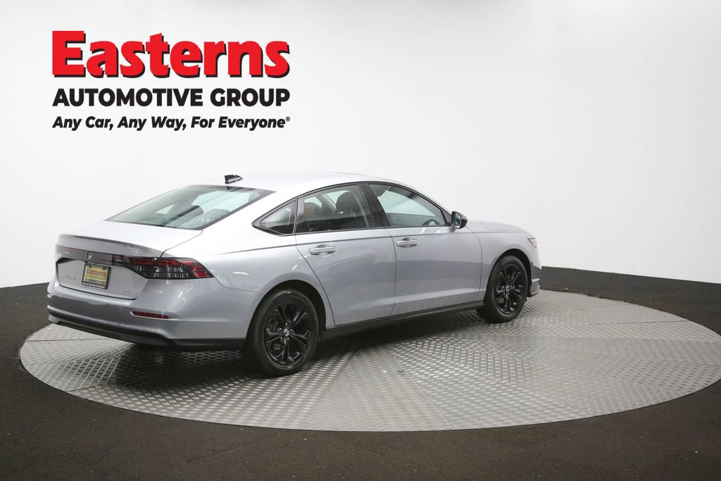 Used 2025 Honda Accord SE image 43