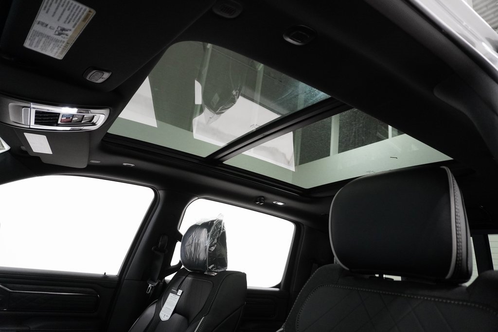 New 2026 RAM 1500 Limited w/ Body Color Bumper Group image 15