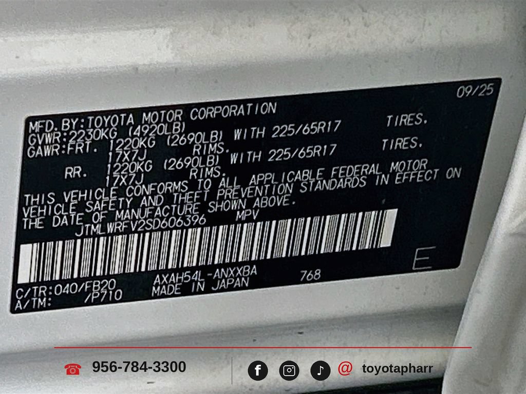 Used 2025 Toyota RAV4 LE AWD/4WD image 29