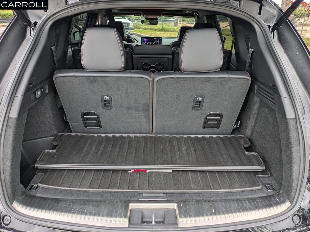Used 2025 Acura MDX A-Spec image 13