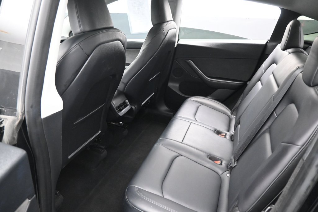 Used 2023 Tesla Model Y Performance AWD/4WD image 24