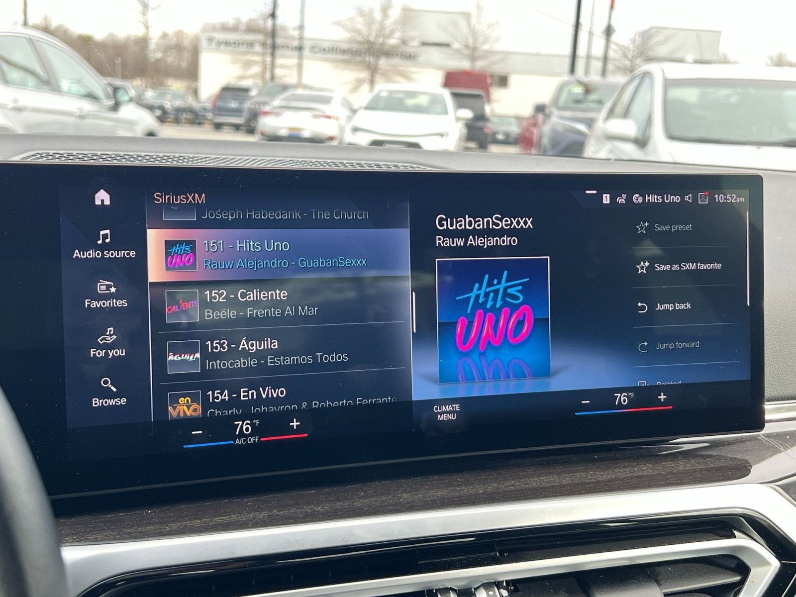 Used 2024 BMW 430i xDrive Coupe w/ Premium Package image 17