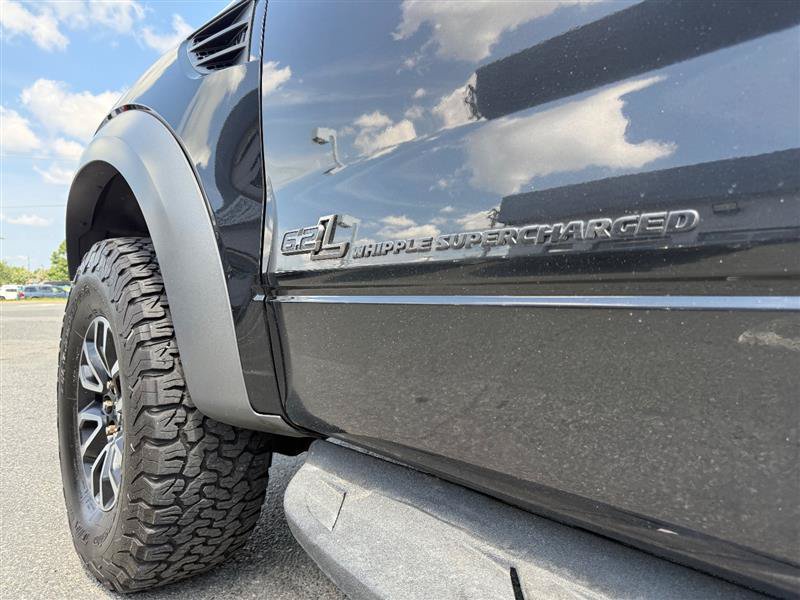 Used 2014 Ford F150 Raptor w/ Equipment Group 801A Luxury AWD/4WD image 16