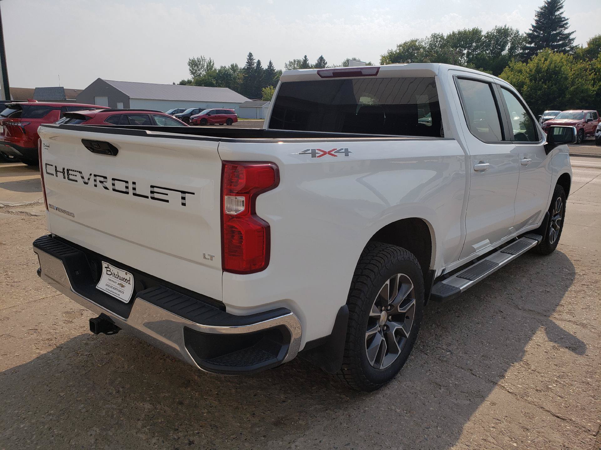 Used 2022 Chevrolet Silverado 1500 LT w/ Protection Package AWD/4WD image 5