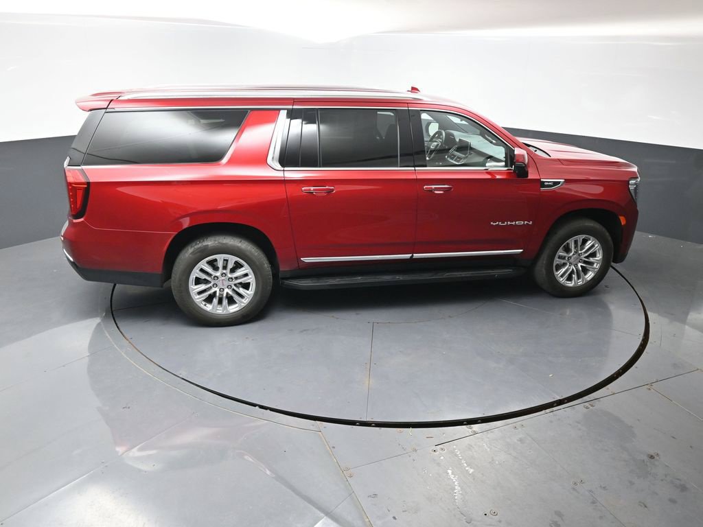 Used 2024 GMC Yukon XL SLT w/ SLT Luxury Package AWD/4WD image 44