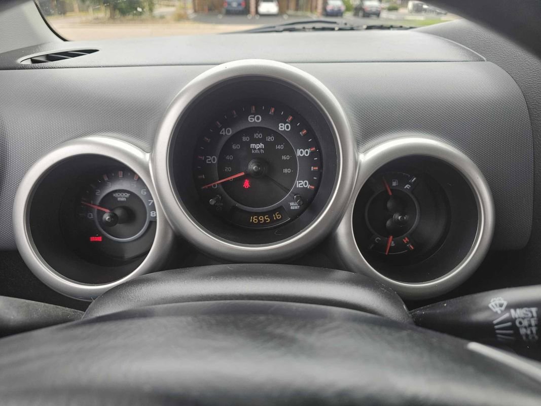 Used 2004 Honda Element EX image 13