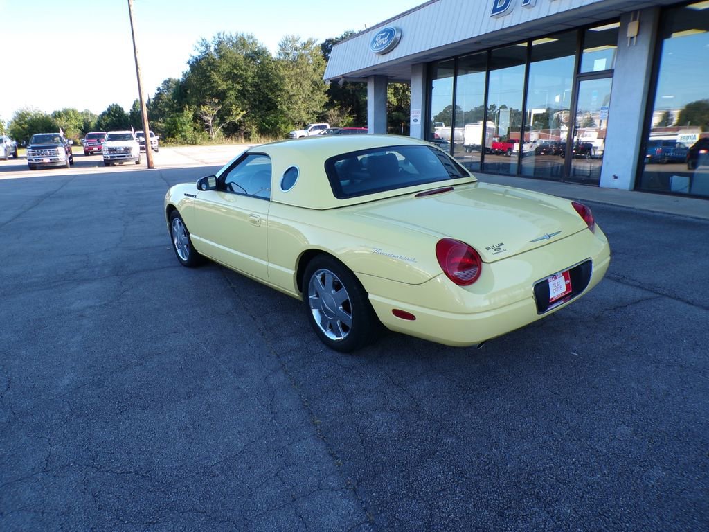 Used 2002 Ford Thunderbird Base image 5