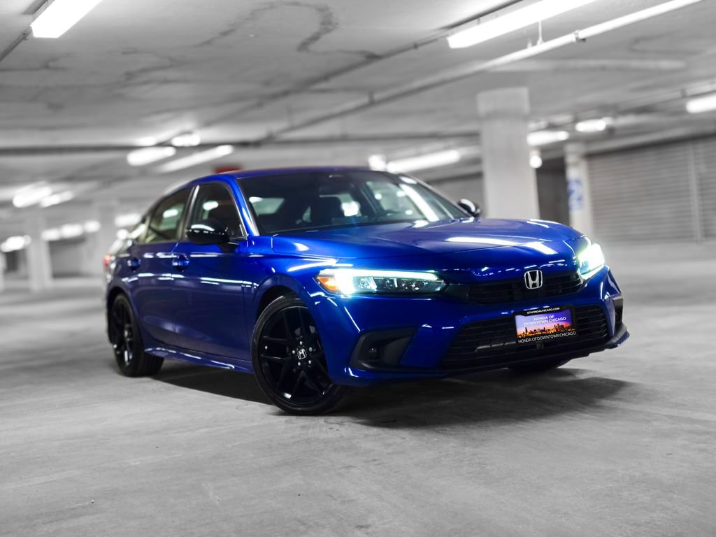 Used 2023 Honda Civic Sport image 4