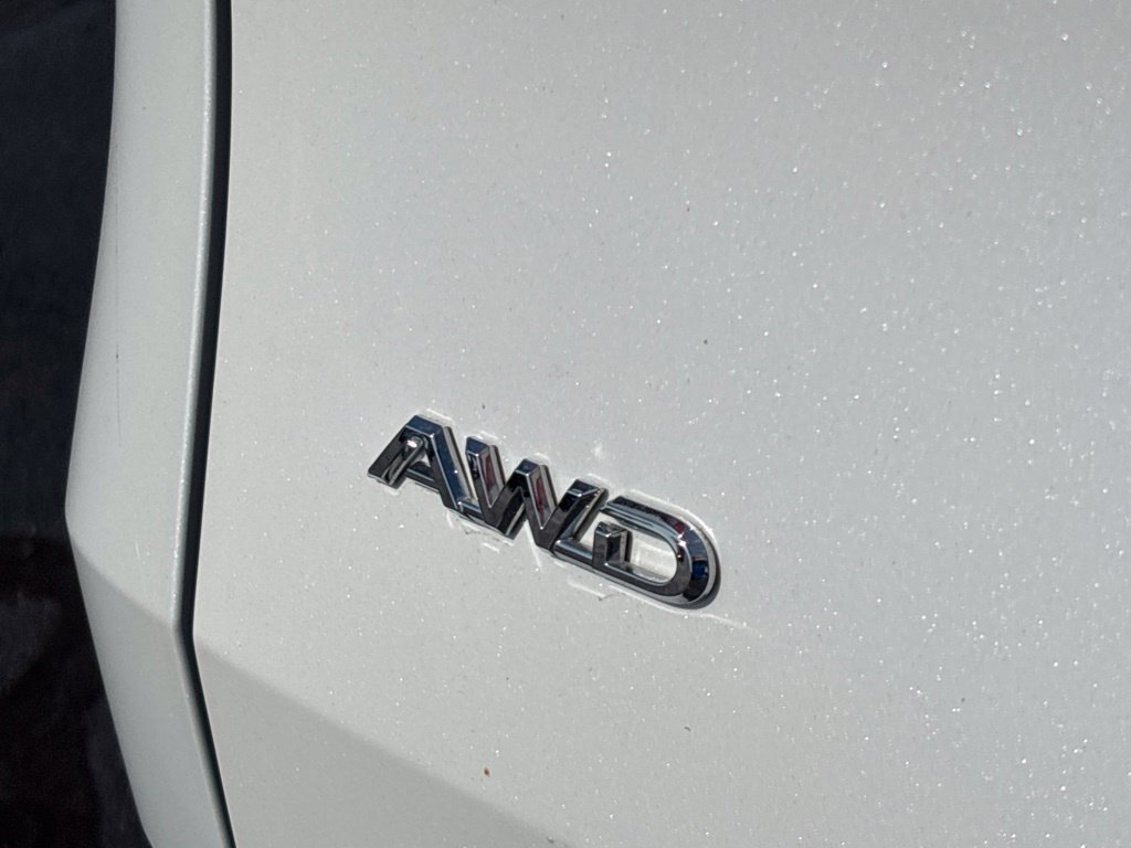 Used 2024 Toyota Grand Highlander AWD image 39