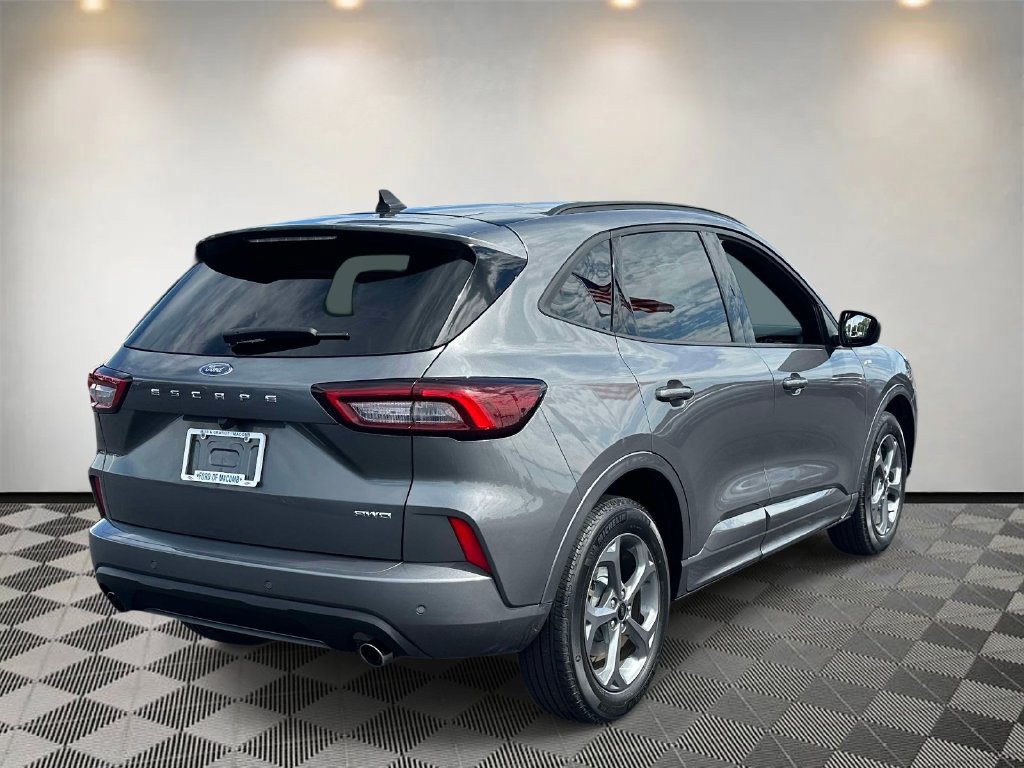 Certified 2024 Ford Escape ST-Line w/ Tech Pack #1 AWD/4WD image 4