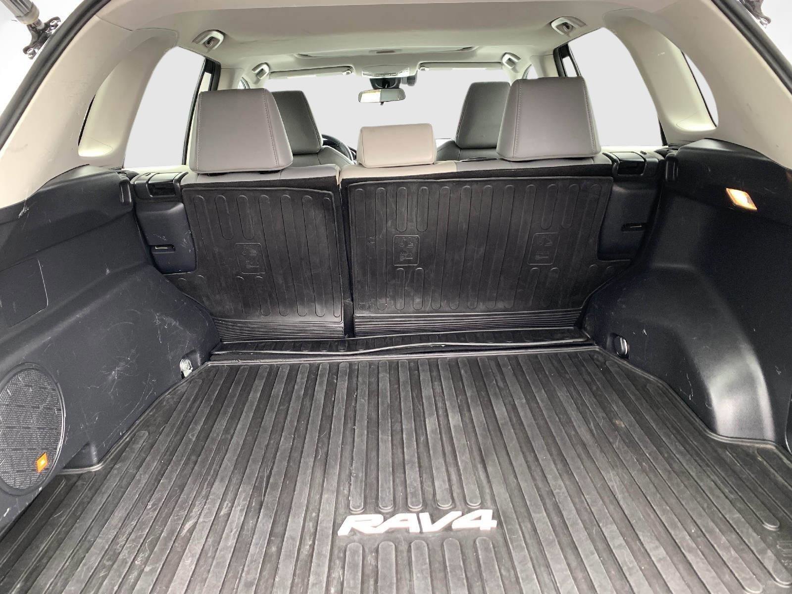 Used 2019 Toyota RAV4 XLE Premium w/ Cold Weather Package image 43