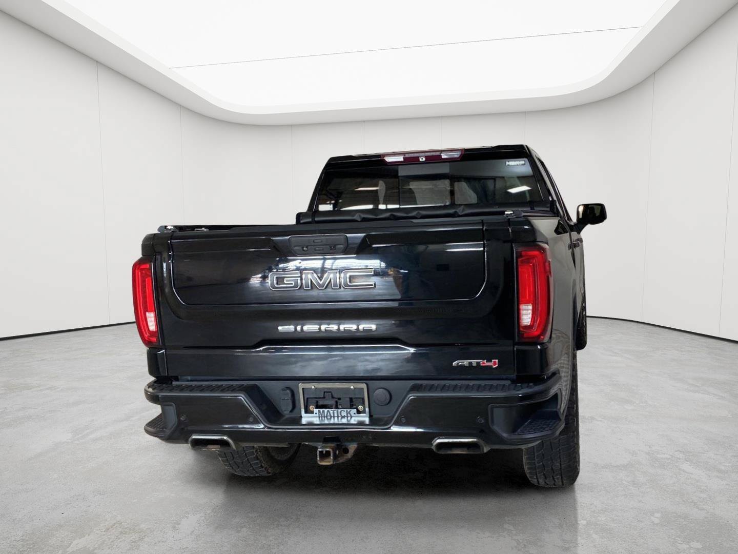 Used 2019 GMC Sierra 1500 AT4 w/ AT4 Premium Package AWD/4WD image 9