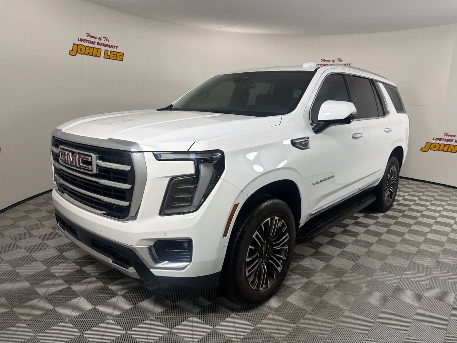 Used 2025 GMC Yukon Elevation w/ LPO, Floor Liner Package AWD/4WD video 1