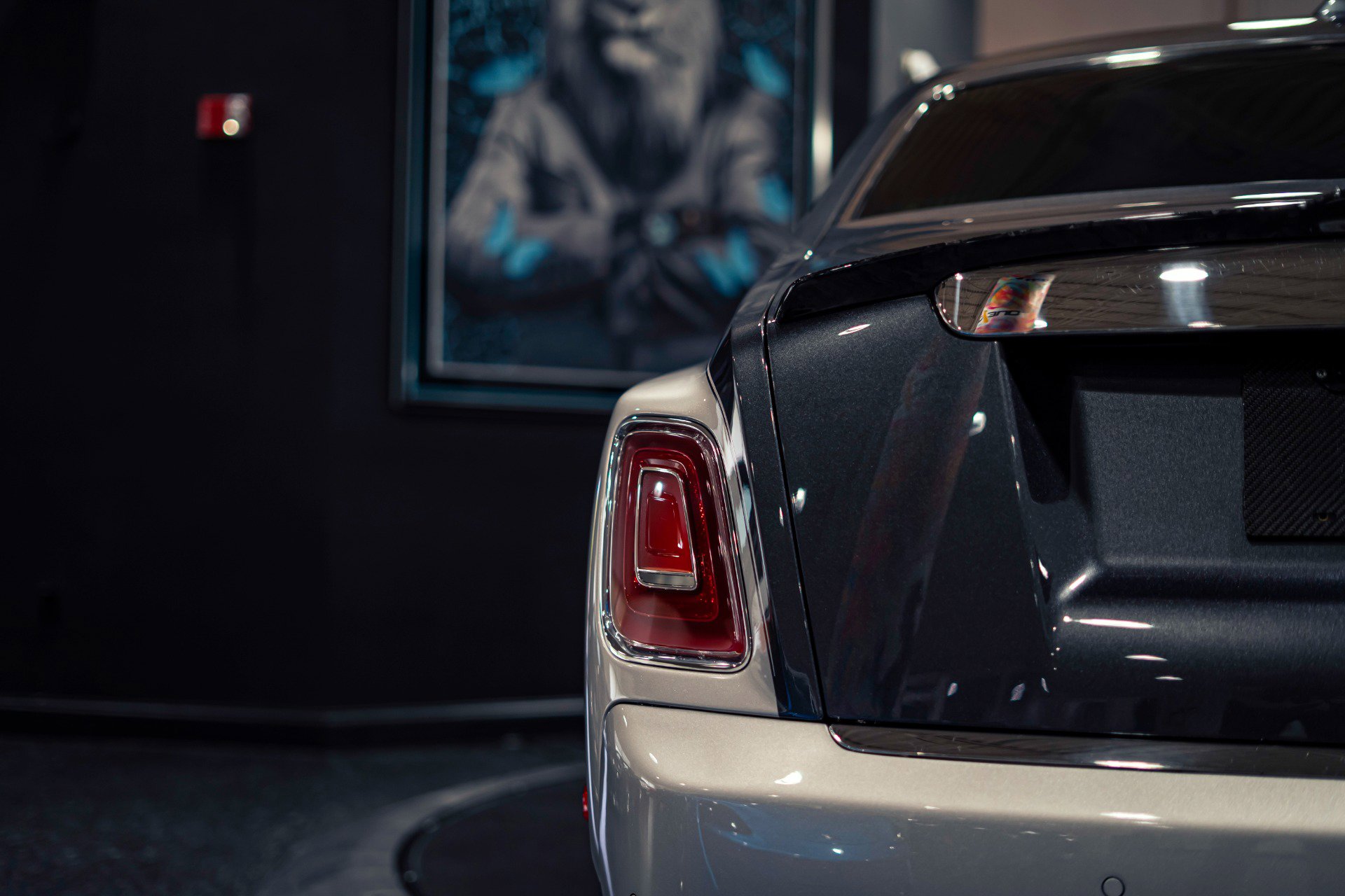 Used 2018 Rolls-Royce Phantom Sedan RWD image 38