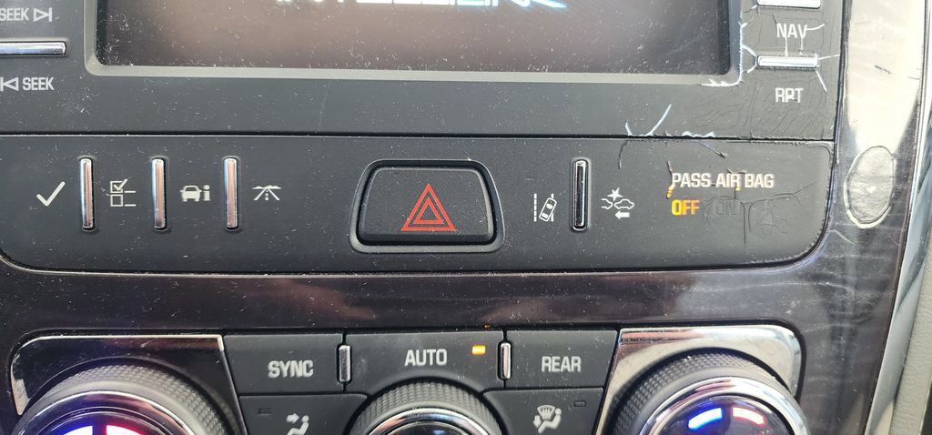 Used 2016 Buick Enclave Premium w/ Experience Buick Package FWD image 34