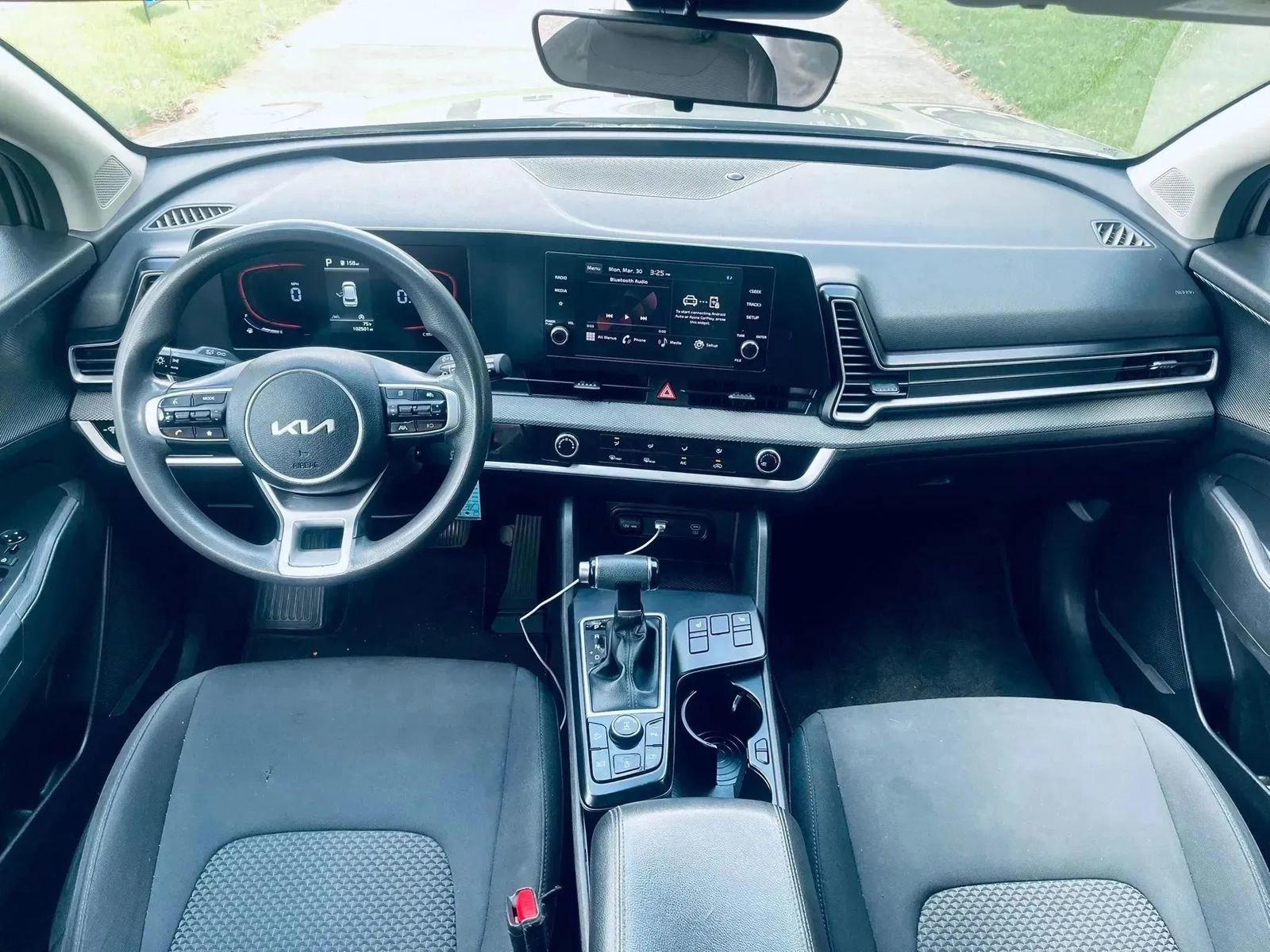 Used 2023 Kia Sportage LX image 5