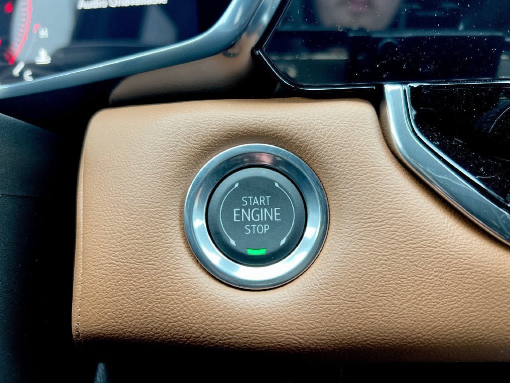 New 2026 GMC Canyon AT4 AWD/4WD image 15