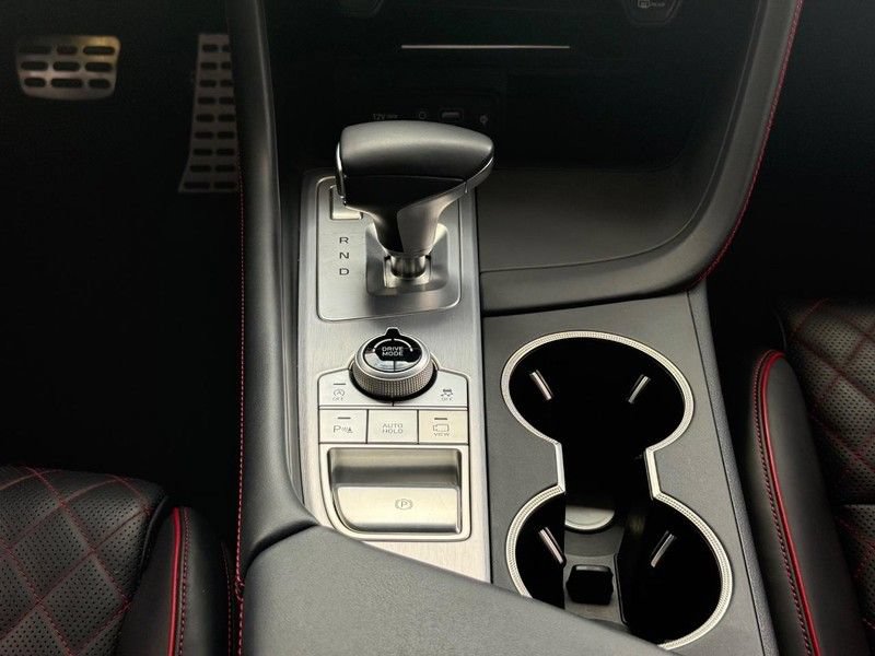 Used 2019 Genesis G70 2.0T Advanced w/ Sport Package AWD/4WD image 11