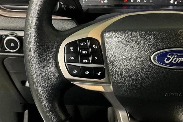 Used 2023 Ford Explorer Limited image 18