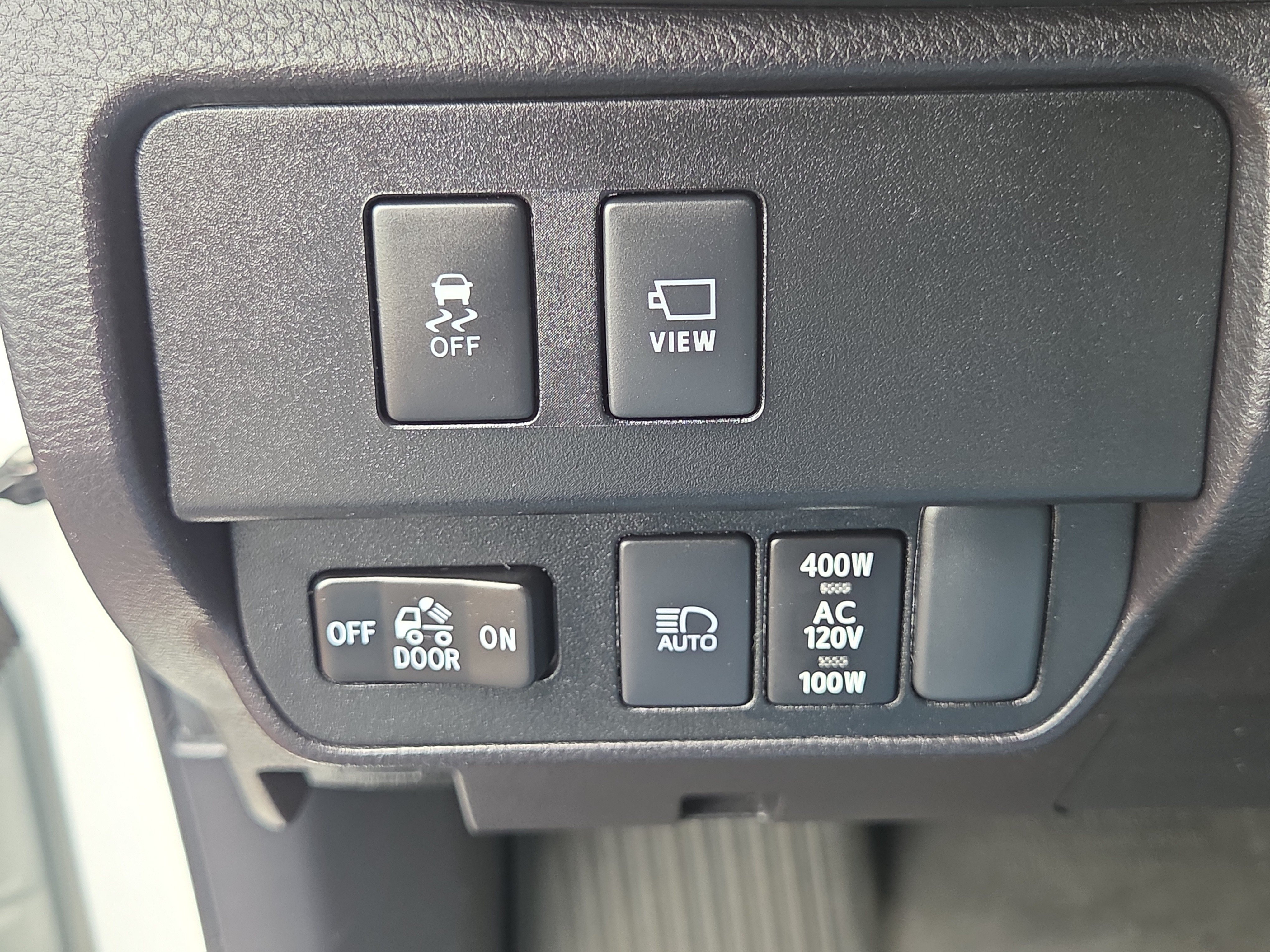 Certified 2023 Toyota Tacoma TRD Sport w/ Advanced Technology Package AWD/4WD image 29