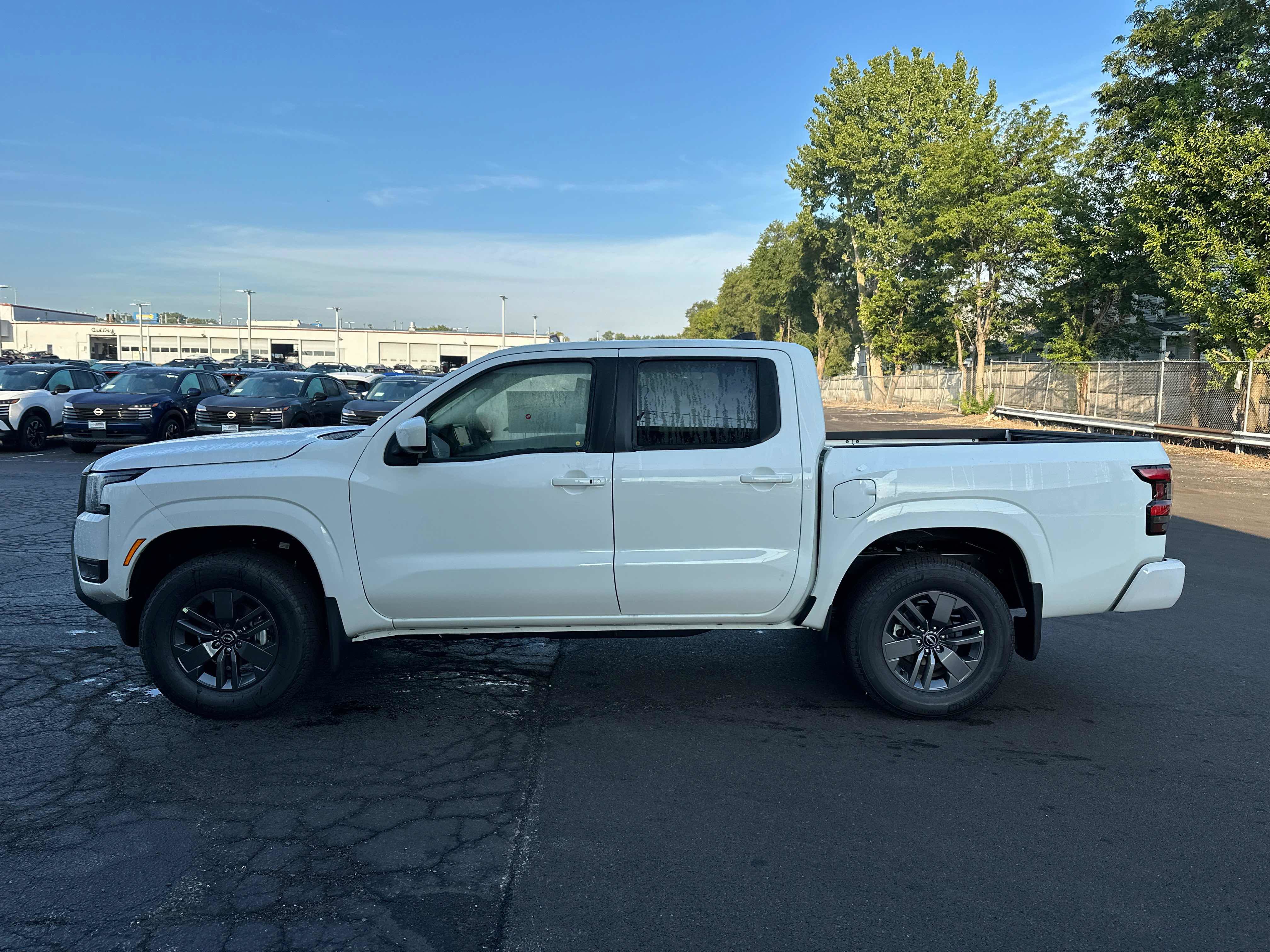 New 2026 Nissan Frontier SV w/ SV Convenience Package image 7