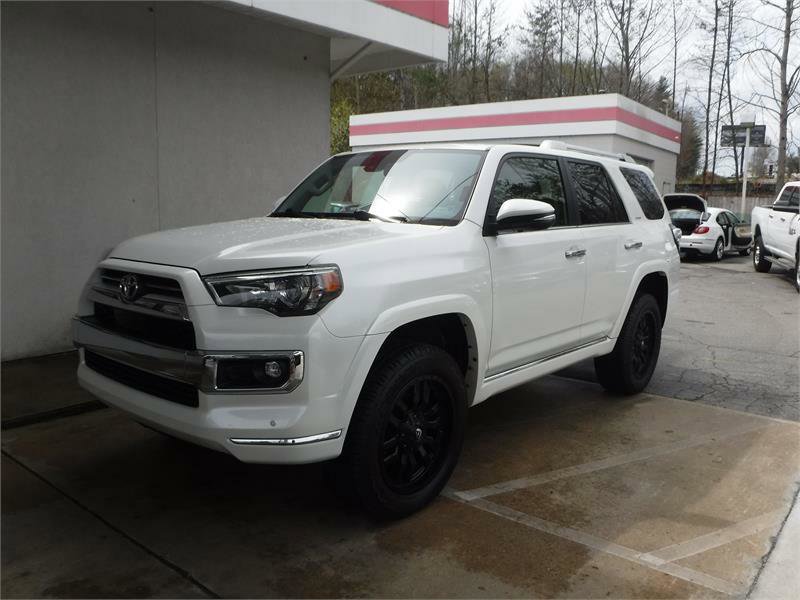 Used 2020 Toyota 4Runner 4WD image 19