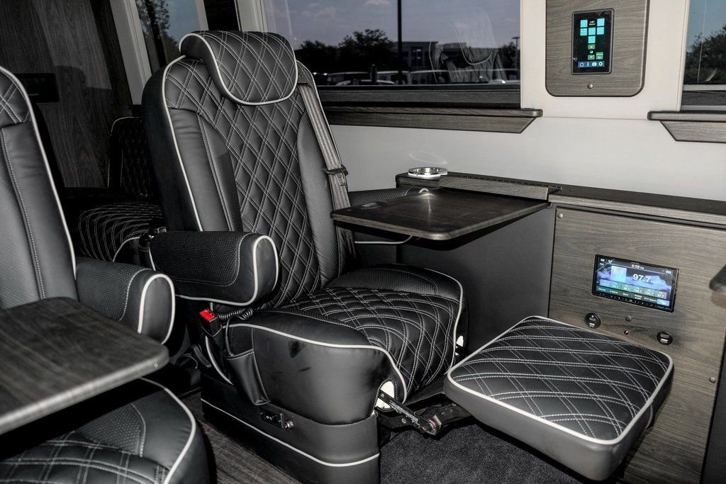New 2024 Mercedes-Benz Sprinter 3500 image 36