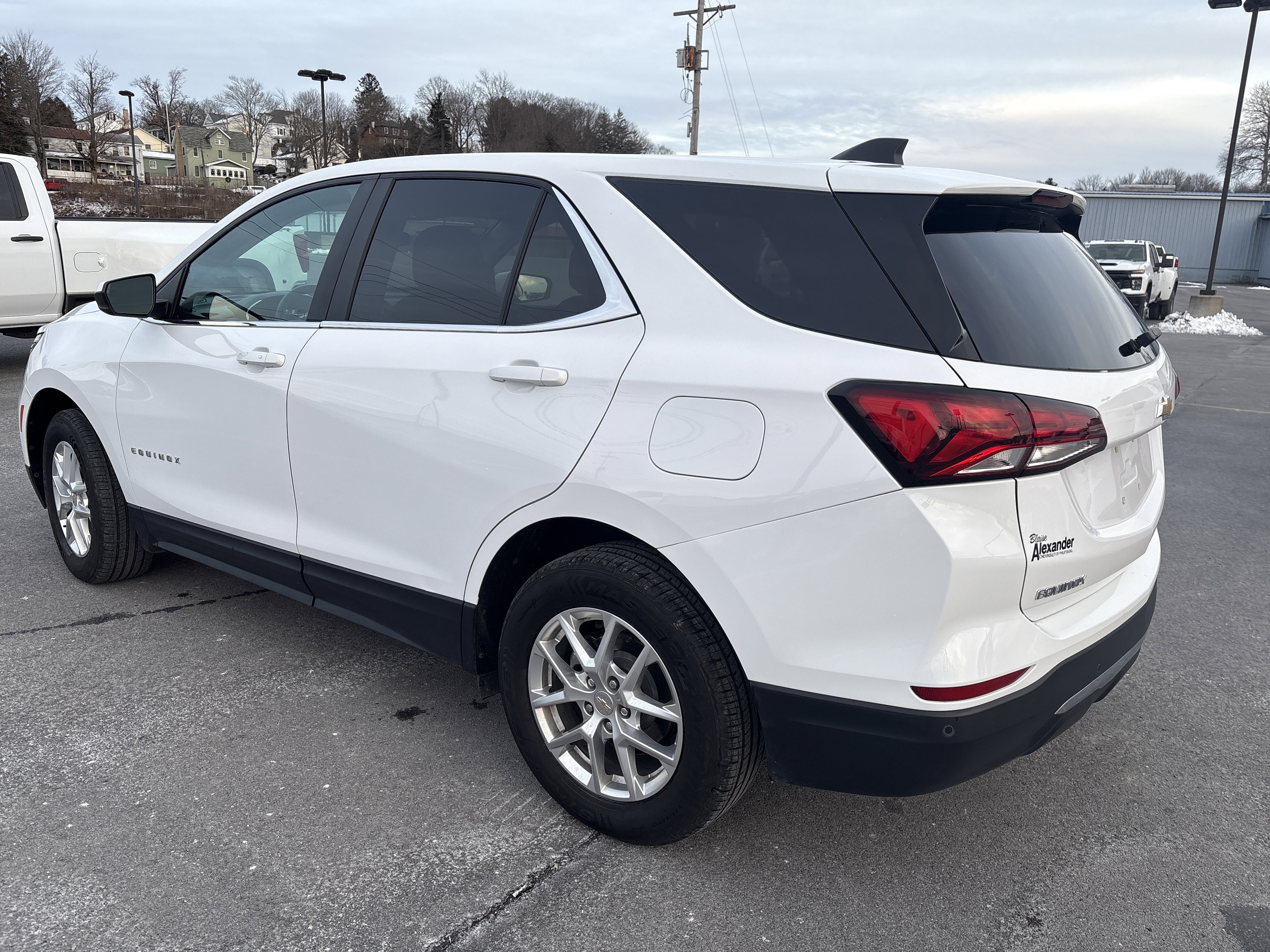Used 2024 Chevrolet Equinox LT image 6