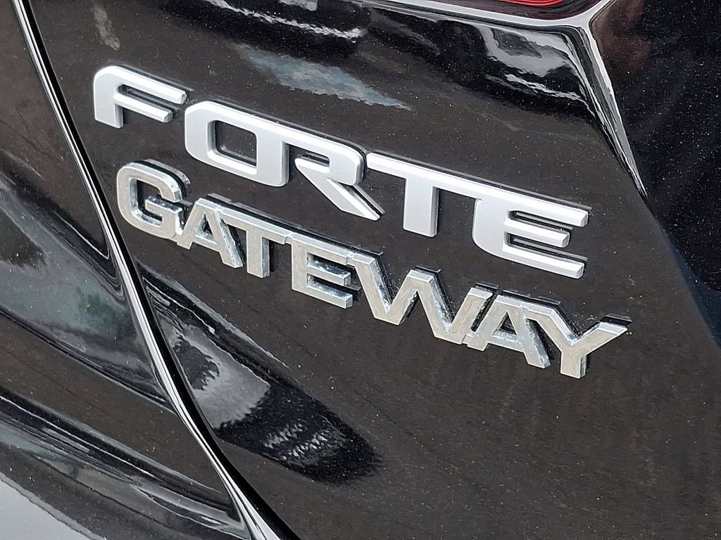 Used 2024 Kia Forte GT-Line w/ GT-Line Premium Package image 32