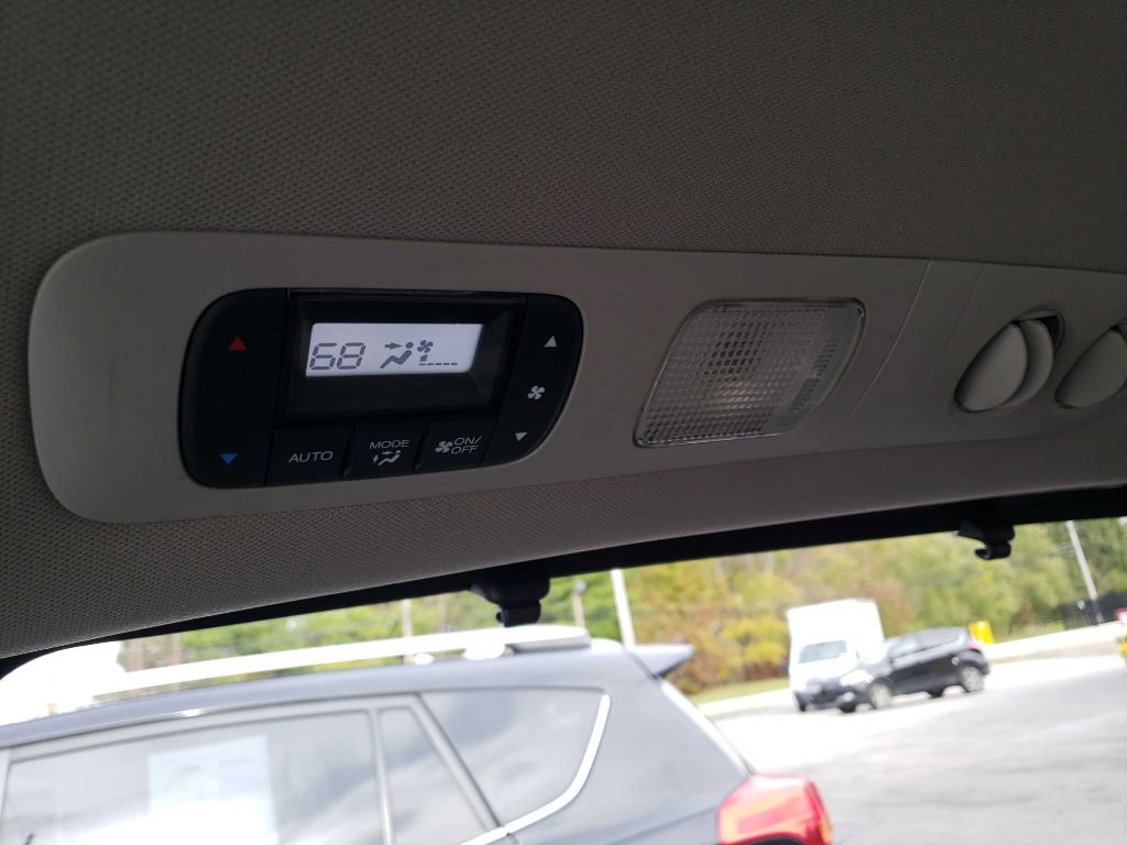 Used 2015 Honda Odyssey EX image 29