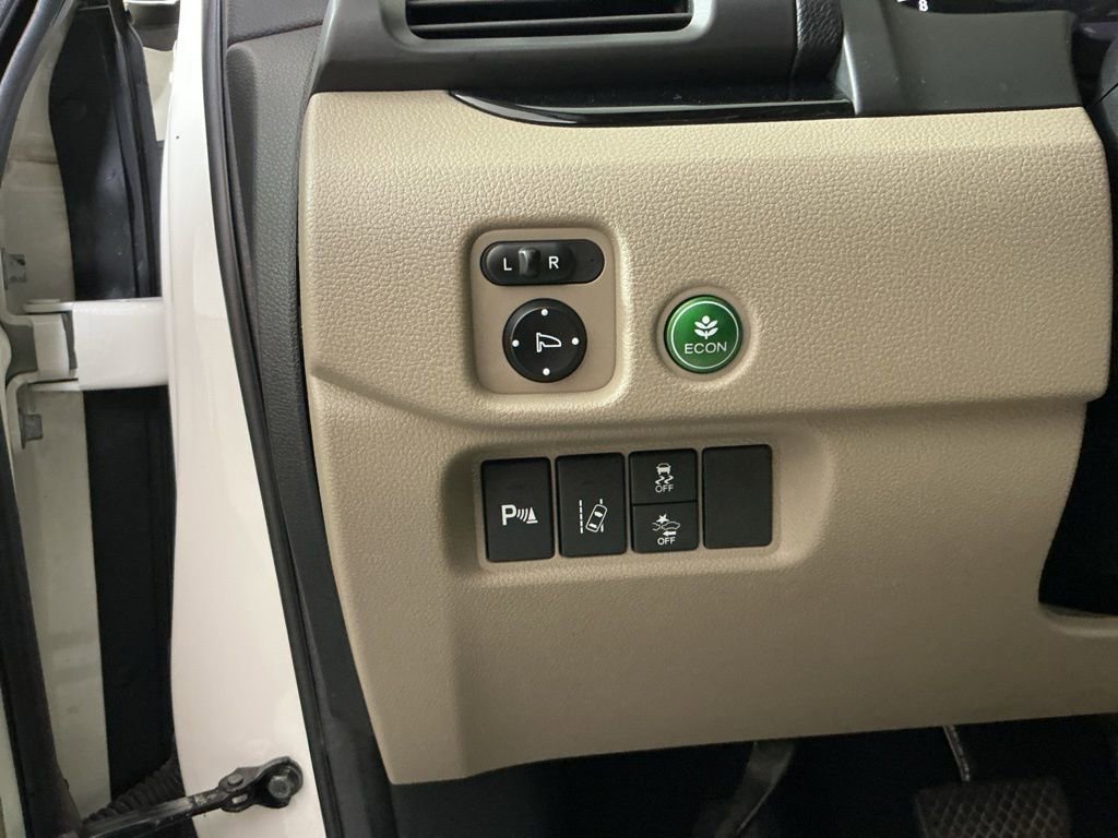 Used 2017 Honda Pilot Elite image 18