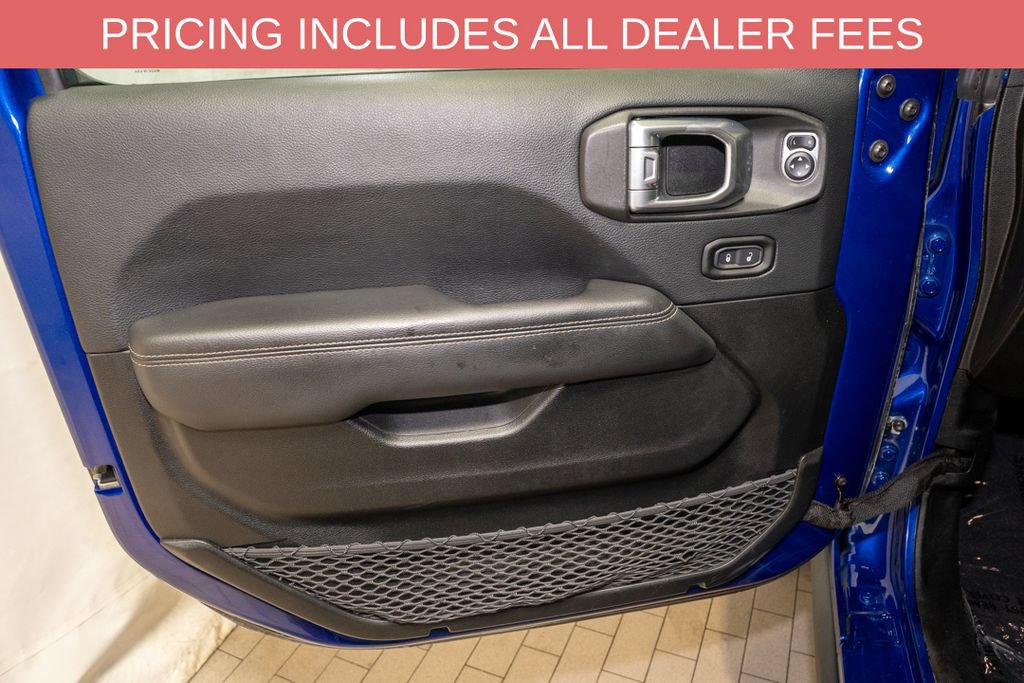Used 2019 Jeep Wrangler Unlimited Rubicon AWD/4WD image 11