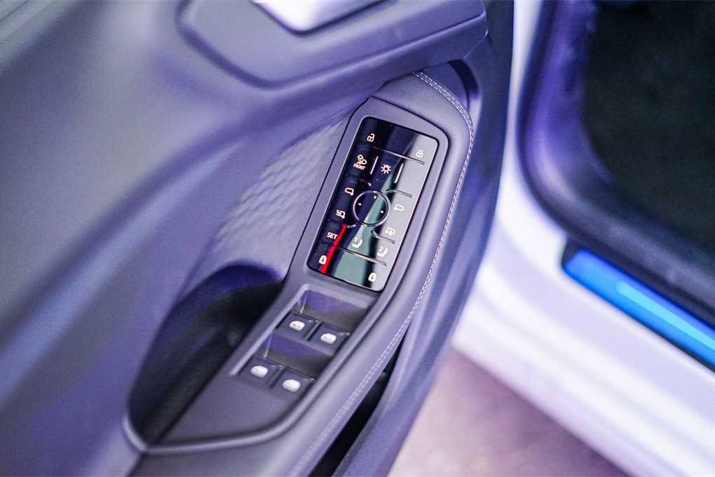 New 2025 Audi A5 2.0T Prestige image 22