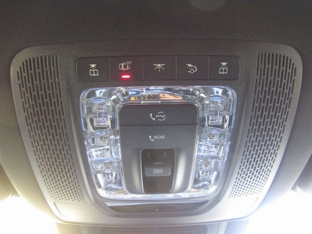 New 2026 Mercedes-Benz GLS 580 4MATIC image 32