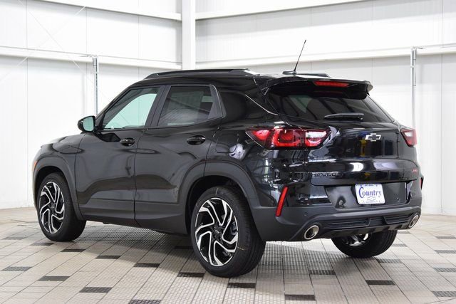 New 2026 Chevrolet TrailBlazer RS w/ Convenience Package FWD image 6