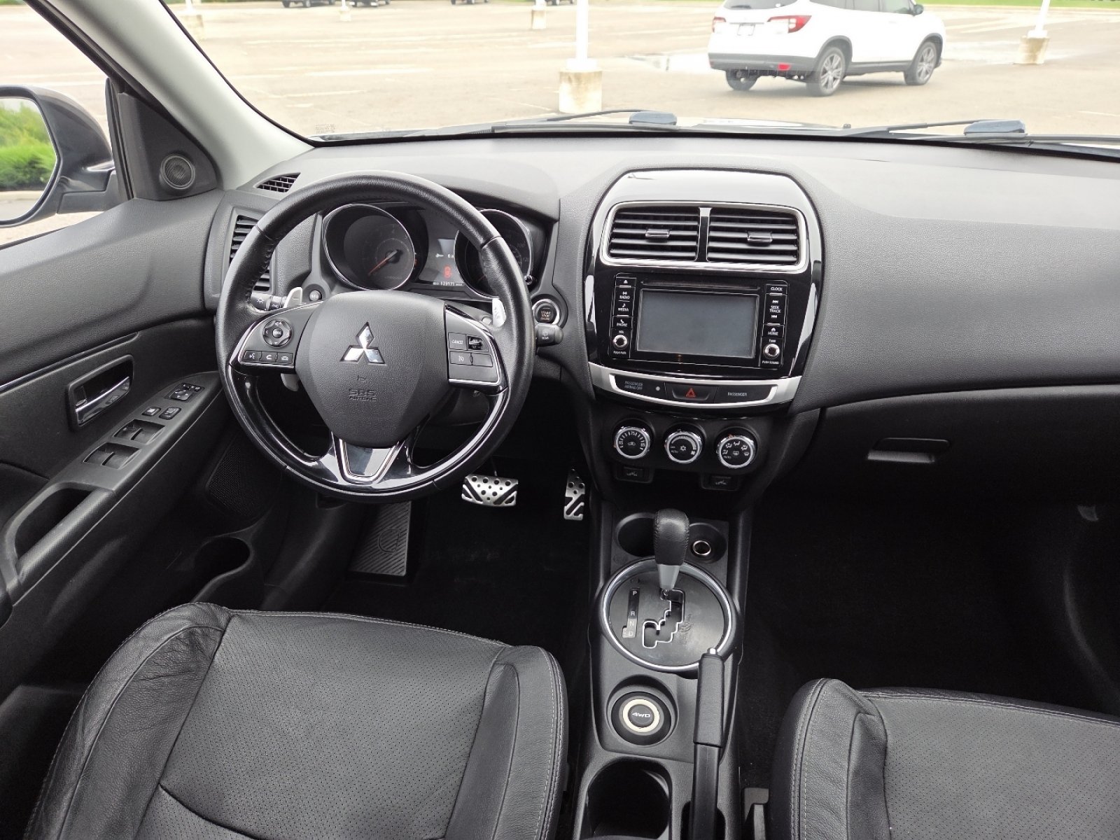Used 2017 Mitsubishi Outlander Sport SEL AWD/4WD image 21