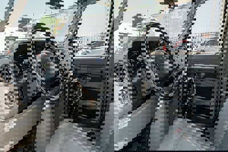 Used 2013 Ford E-350 and Econoline 350 Extended Super Duty w/ PWR Group image 3