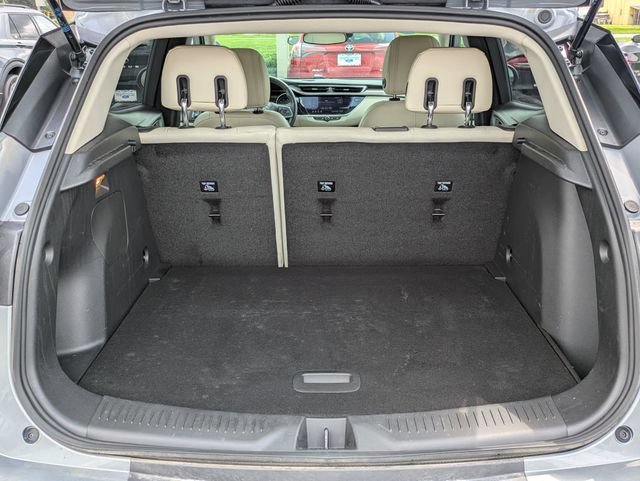 Used 2023 Buick Encore GX Preferred w/ Cold Weather Comfort Package FWD image 13