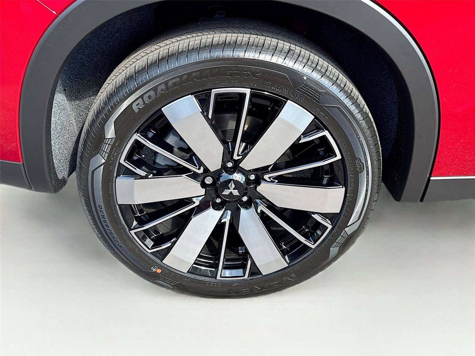 New 2026 Mitsubishi Outlander SE image 39