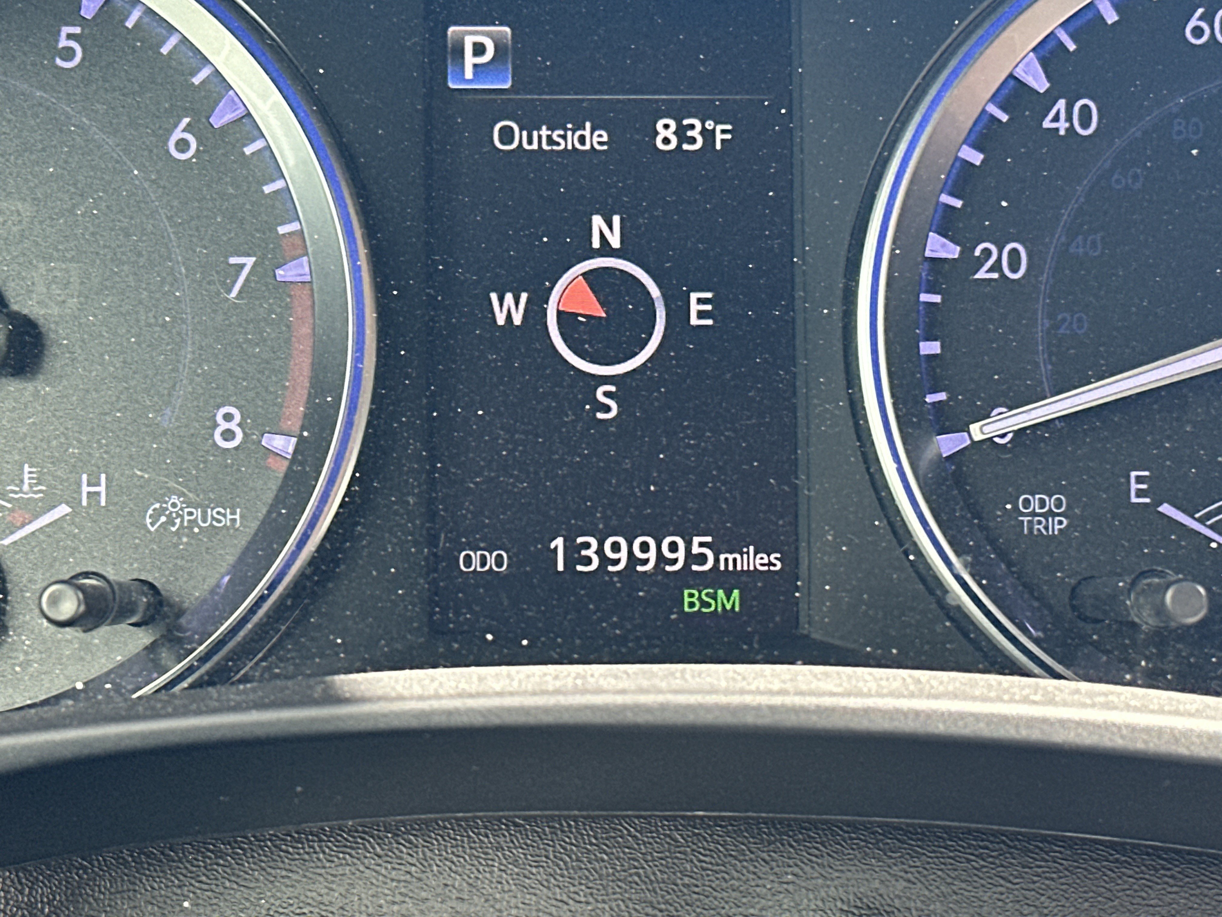 Used 2019 Toyota Highlander XLE AWD/4WD image 21