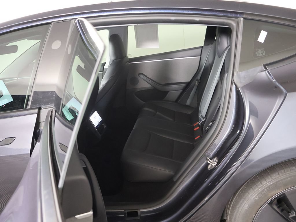 Used 2024 Tesla Model 3 Long Range RWD image 35