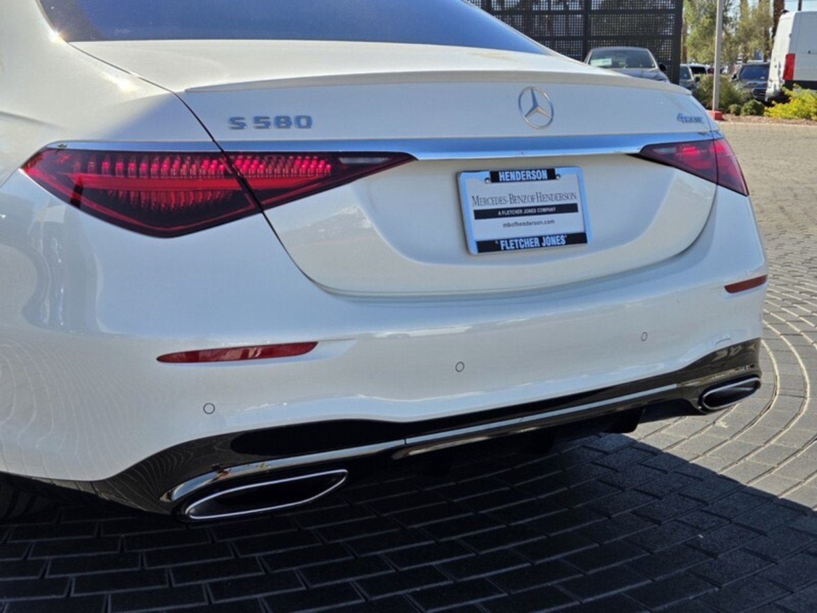 Used 2023 Mercedes-Benz S 580 4MATIC Sedan image 4