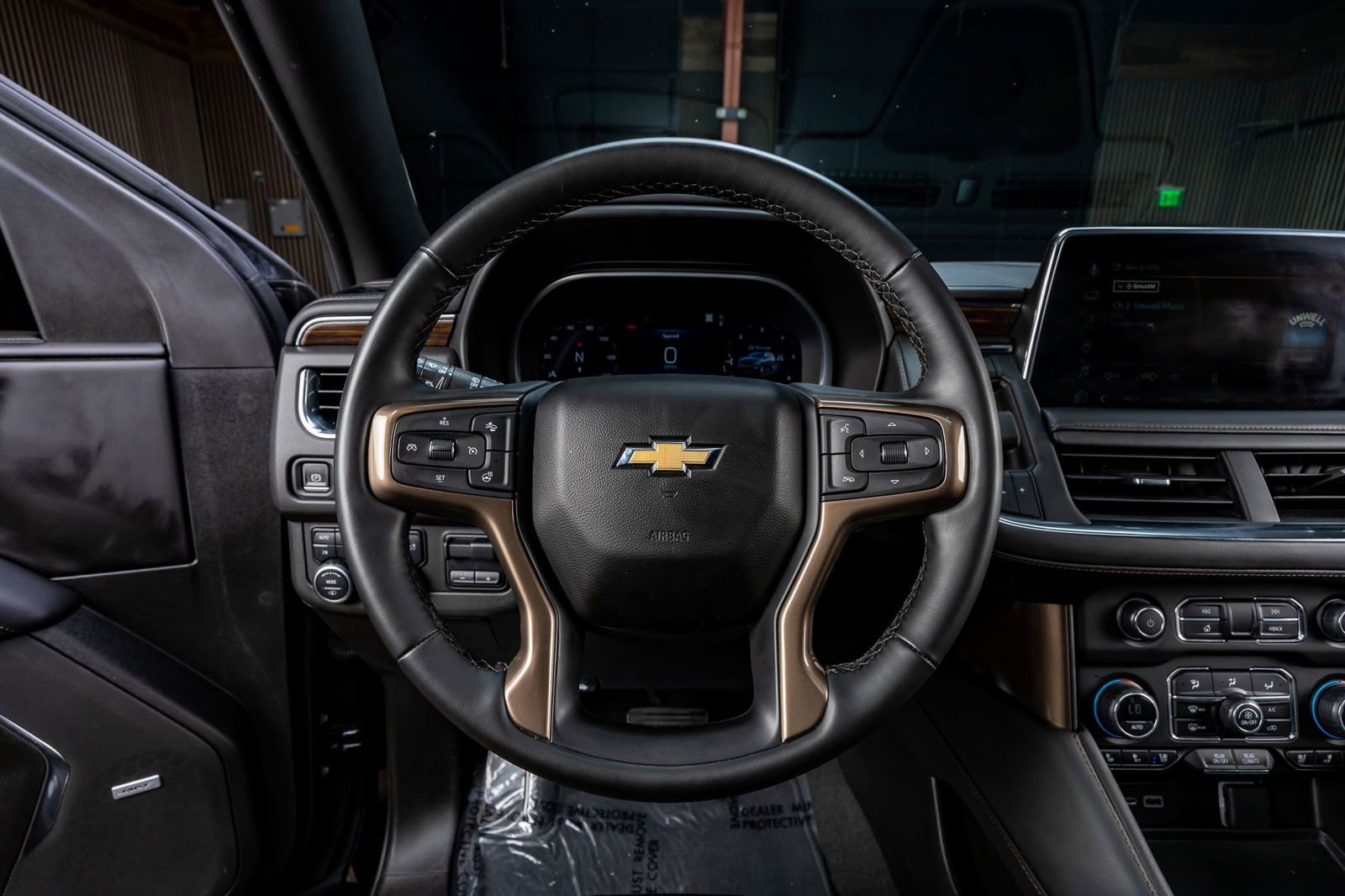 Used 2023 Chevrolet Tahoe High Country AWD/4WD image 19